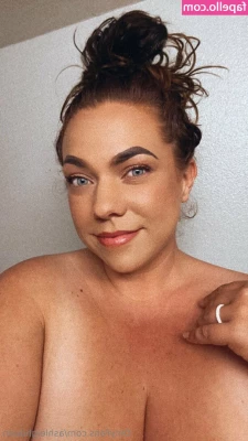 ashleighdunn - Cold weather has me daydreaming about warmer weather, so why not go