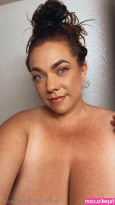 ashleighdunn - Yassss I m happy to be doing pole stuff again  Going to the gym again