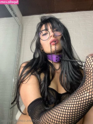 zenda_ya [ zenda-ya ] - Do you see what I m hiding here