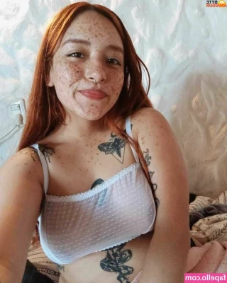 0800kolito - A little lap dance from me  Wish I were on your laps