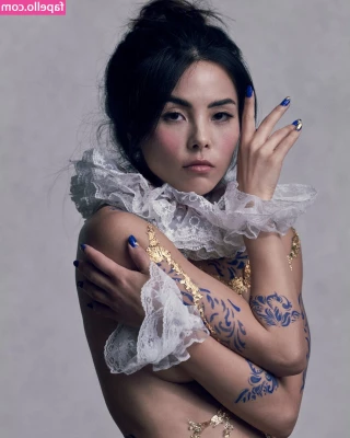 Anna Akana [ anna-akana ] - Naughty lil thotty newtoy
