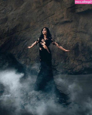 Anna Akana [ anna-akana ] - Don't forget! 💝  Every month I give you TWO FREE GIFTS just for