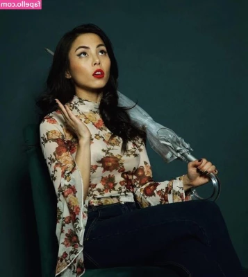 Anna Akana [ anna-akana ] - Quick fuck from daddy