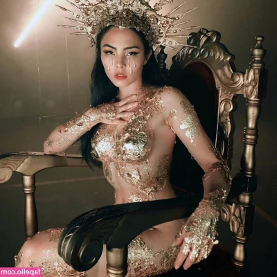 Anna Akana [ anna-akana ] - She a Rider