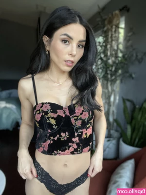 Anna Akana [ anna-akana ] - Smoking hot