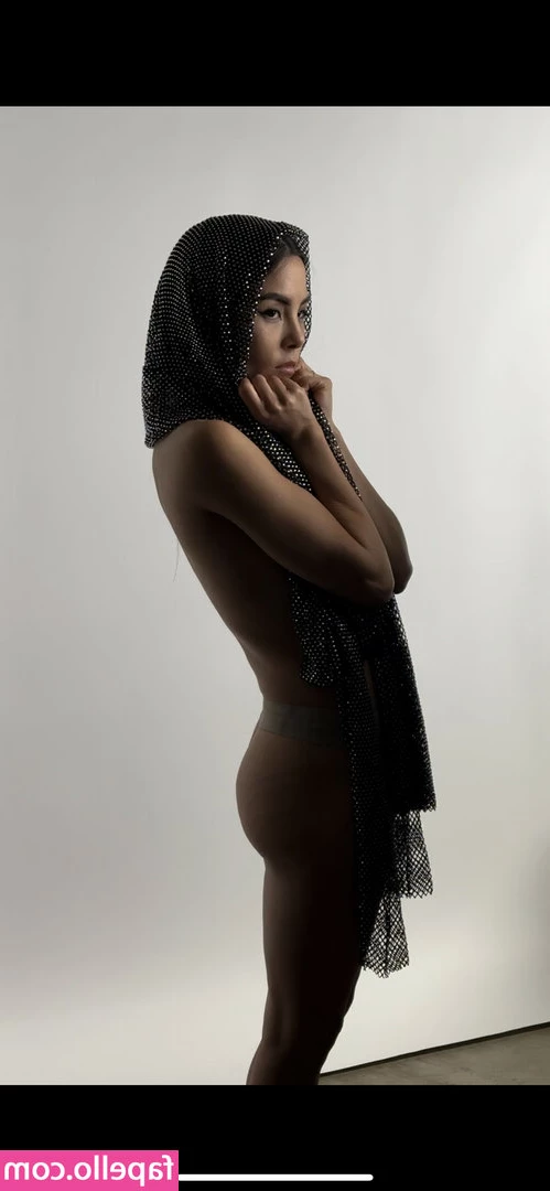 Anna Akana [ anna-akana ] - POV Doggystyle Backshot  Watch Erin spread it all for me