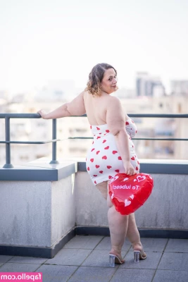 sweetheartmiabbw - tip this ass and receive a reward in your DM 🤭❤️🔥