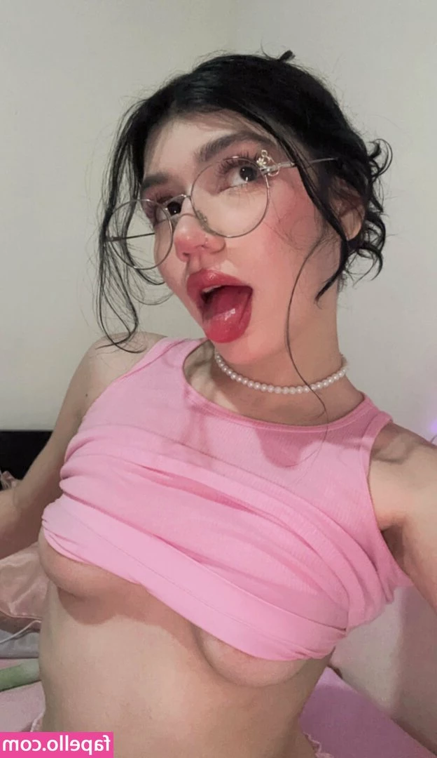Valberriesmot - Favorite if you want to watch my perfect ass jiggle without the