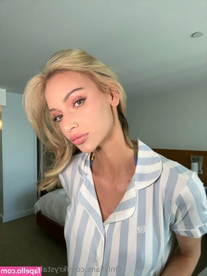 krystalthehustler - 🥺😳 I was so horny this morning that I squirted everywhere (now