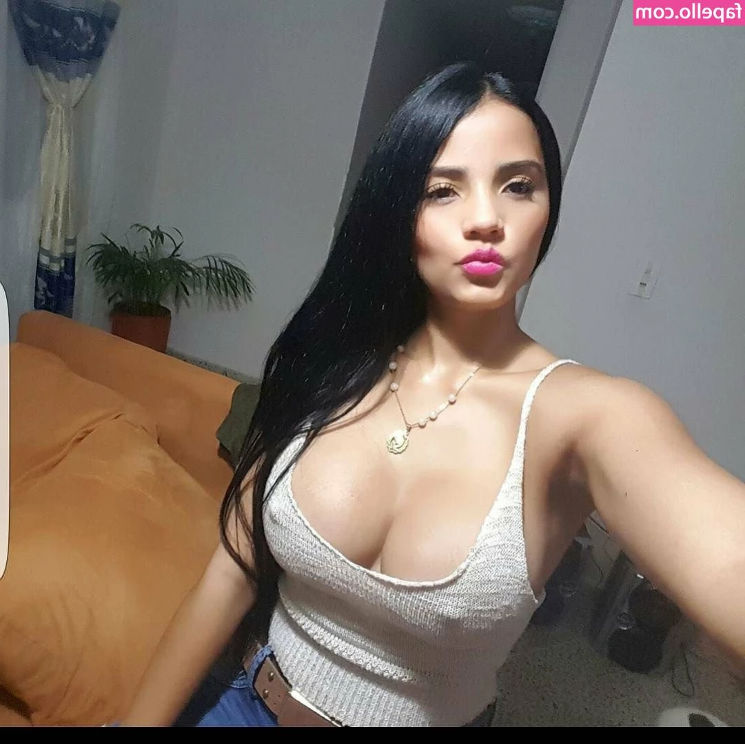 Karina García [ karina-garca ] - Love a good pull   Sneak peak of whats to cum this weekend
