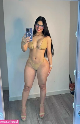 Kimberly Delgado [ kimberly-delgado ] - A little assortment of pictures😁