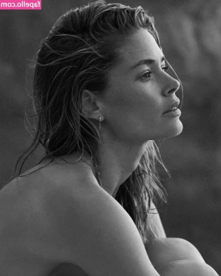 Doutzen Kroes [ doutzen-kroes ] - She s ready for your dick  lola_princessss  Lick me all over  amp 