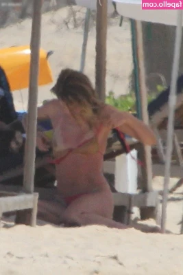 Doutzen Kroes [ doutzen-kroes ] - Stoked to see so many new faces here coming from youtube! I have lots