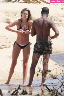 Doutzen Kroes [ doutzen-kroes ] - Hi part 1