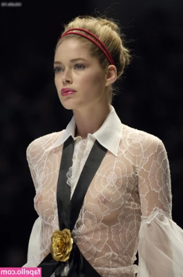 Doutzen Kroes [ doutzen-kroes ] - Feeling thoughtful     what are you up to     thinking  newbeginnings