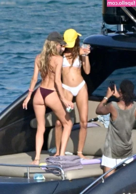 Doutzen Kroes [ doutzen-kroes ] - Gooood Morning  amp  Happy Saturday    Check your dm s