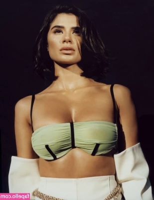 Diane Guerrero [ diane-guerrero ] - Well hello there