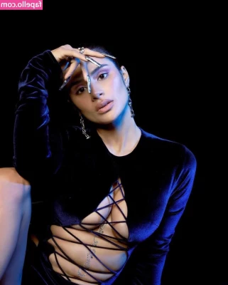 Diane Guerrero [ diane-guerrero ] - Still bruised up.