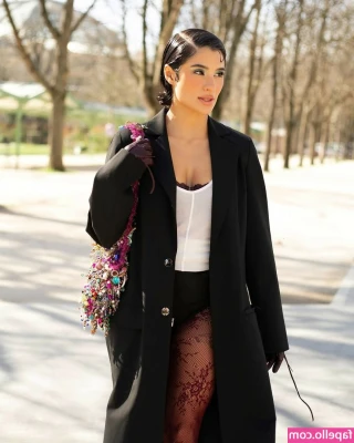 Diane Guerrero [ diane-guerrero ] - Pull my panties to the side 👉💋