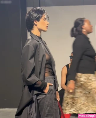 Diane Guerrero [ diane-guerrero ] - Squirted so hard, my cum turned my camera off 😂