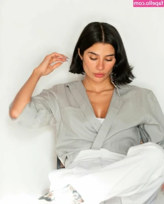 Diane Guerrero [ diane-guerrero ] - If you haven’t opened this up In your dms I’ll be sending it out