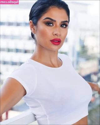 Diane Guerrero [ diane-guerrero ] - I need something big to put in my mouth, please daddy... 🤤💦