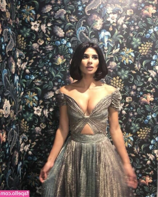 Diane Guerrero [ diane-guerrero ] - are you an ass person?  how about a heels person?