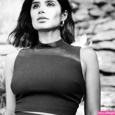 Diane Guerrero [ diane-guerrero ] - Who wants to suck it