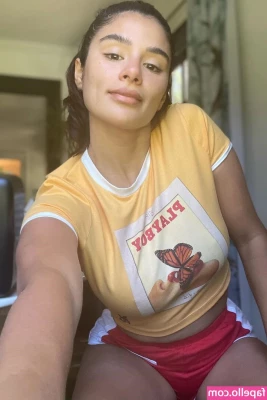 Diane Guerrero [ diane-guerrero ] - what would you do in this situation