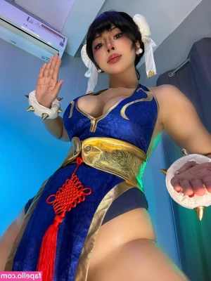 Anizu Chie [ anizu-chie ] - Look who I ran into 💦 its been a while, I think @pawg.emily 's ass