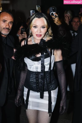 Madonna - Late night and a wonderful day