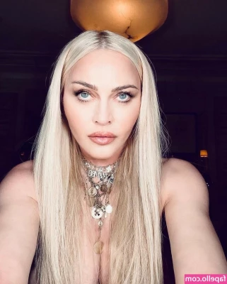 Madonna - Just a little bit of fun last night 😘 more videos coming soon 💦