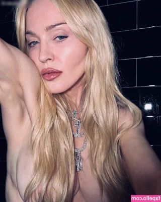 Madonna - INSATIABLE HORNY😈 @stasya_ya 18 YEAR OLD SLUT🥵 Her tight pussy