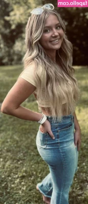 Danielle Prater [ danielle-prater ] - I want you to put your face right between my asscheeks and get your
