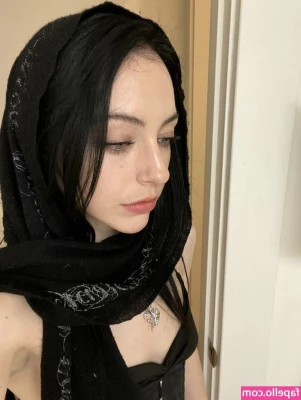 putemignonne - do i look cute covered in cum?
