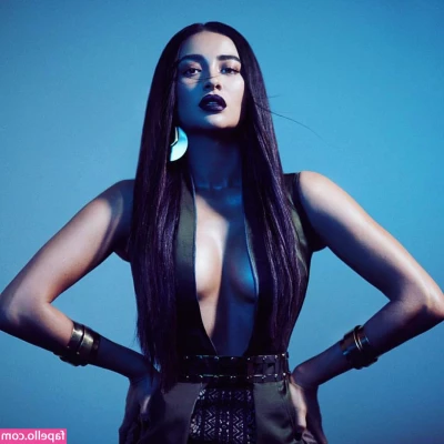 Shay Mitchell [ shay-mitchell ] - sneakily posting butt while i’m class 🤫
