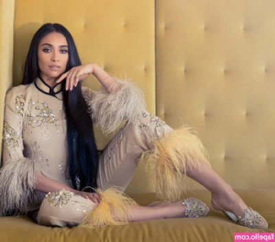 Shay Mitchell [ shay-mitchell ] - Want to see me destroy her mouth  Subscribe and add your friends