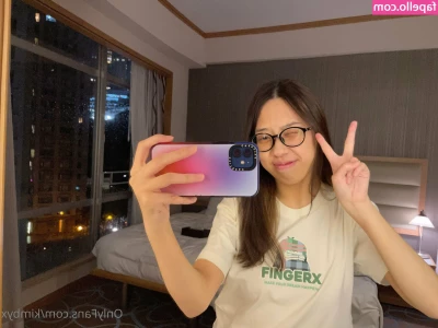 kimbyx - Do you think I’m hot baby? 💋
