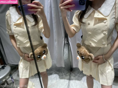 kimbyx - I can be your sweet baby or your bad baby  Which do you prefer
