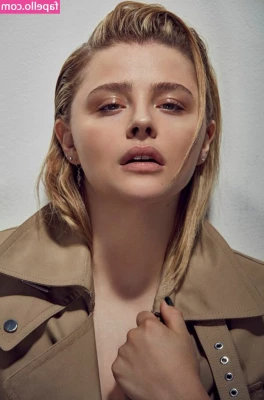 Chloë Grace Moretz [ chlo-grace-moretz ] - How bad do you want a taste of this ass right now
