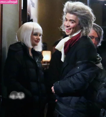 Chloë Grace Moretz [ chlo-grace-moretz ] - New yeah fresh start with fresh feet