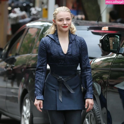 Chloë Grace Moretz [ chlo-grace-moretz ] - Fucking our way into 2023 videos coming soon!  @dylanlewis_x