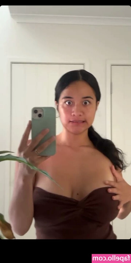 Candymaa - Sexy yet slutty    Help me with ideas for this year   My fav videos