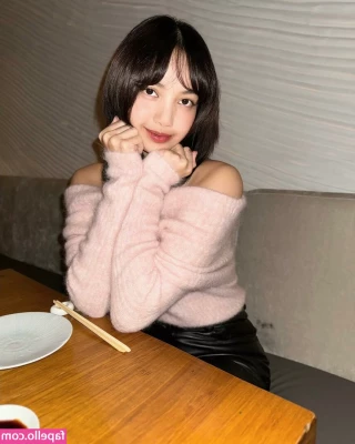 Lisa [ lisa-1 ] - Filter fun  filter or no filter  What is your opinion