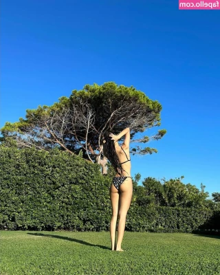 Lisa [ lisa-1 ] - Mmm baby my juicy ass needs your attention right now. Are you ready