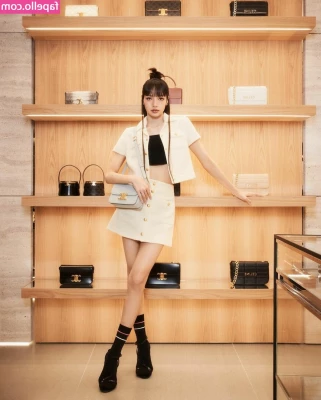 Lisa [ lisa-1 ] - This dress is so cute but isn't very comfy! I can't wait to take this