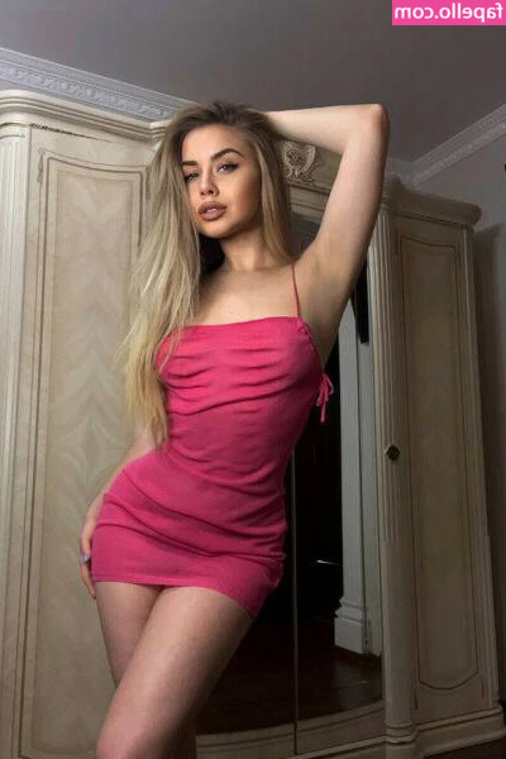 TheIce1ady - Santa baby flashback last year 💕