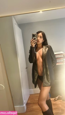Kylie Cheung [ kylie-cheung ] - My ass owns and controls you