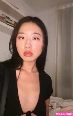 Kylie Cheung [ kylie-cheung ] - Does this voice fit me?💕💕 I am a singer in heart 😁