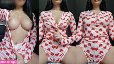 atomicbrunette18 - Should I live-stream this month?